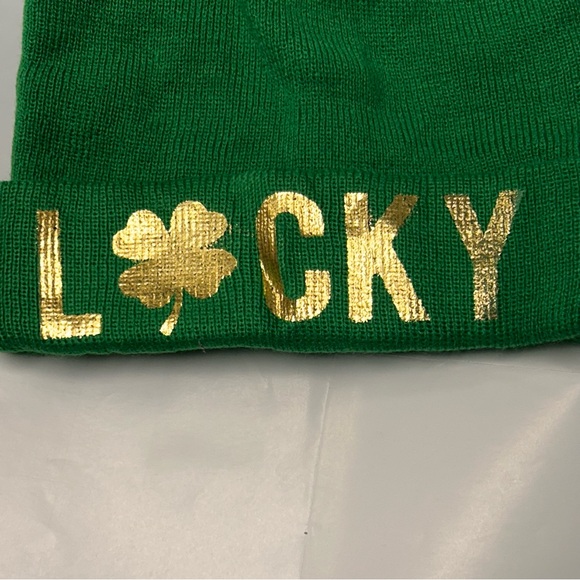 2 Beanies Be Warm On St Patrick's Day. Claire's Claire’s/Icing LUCKY Beanies. - Picture 15 of 15